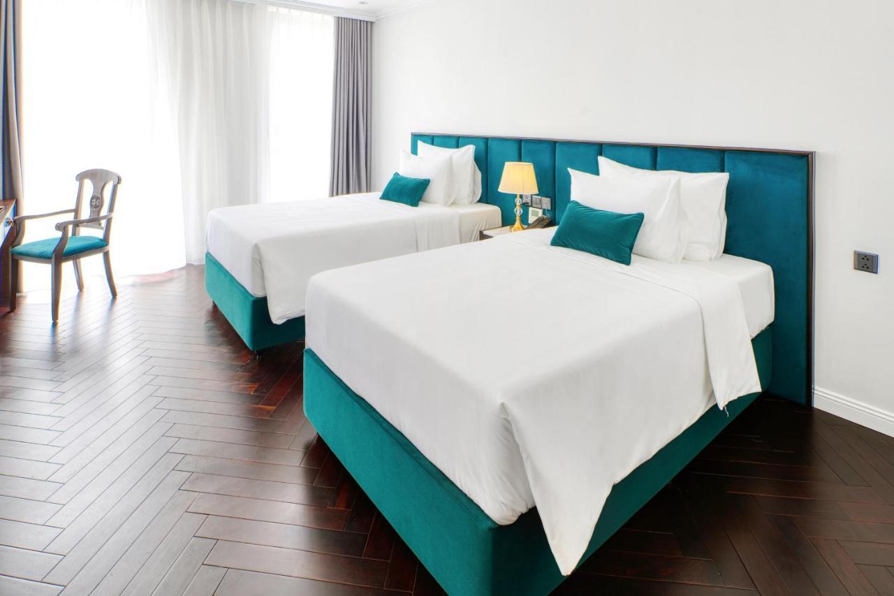 הלונג The Almin Hotel מראה חיצוני תמונה
