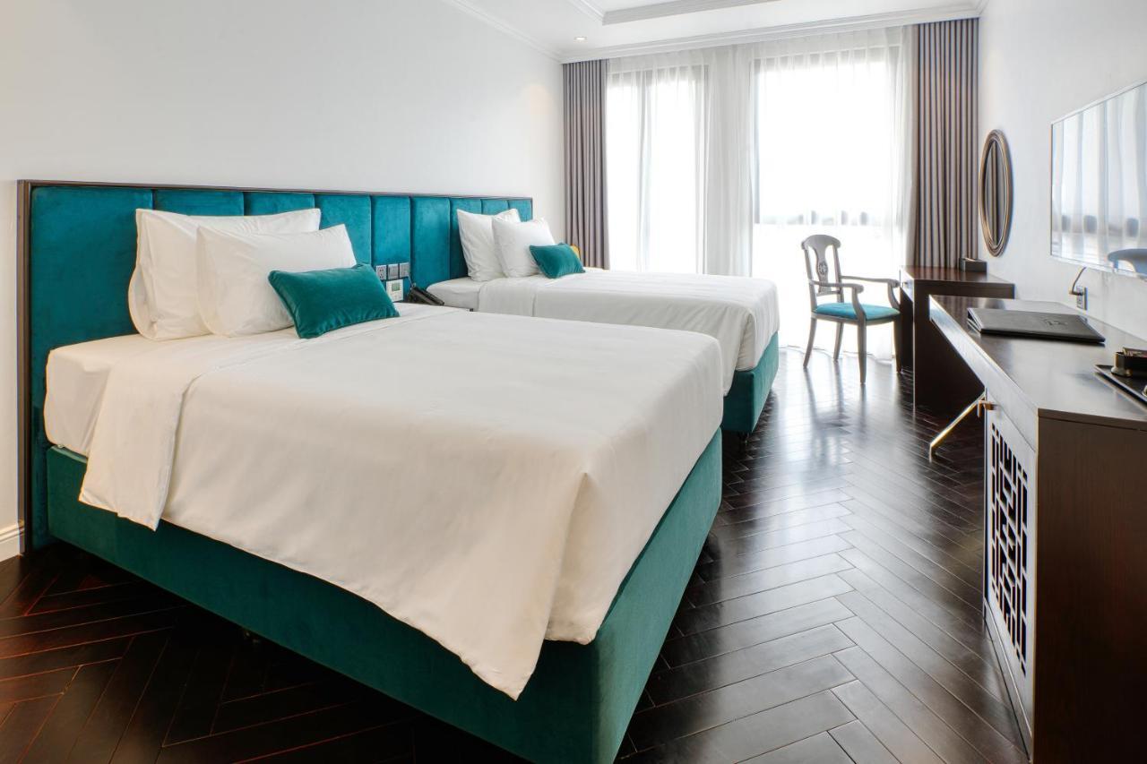 הלונג The Almin Hotel מראה חיצוני תמונה