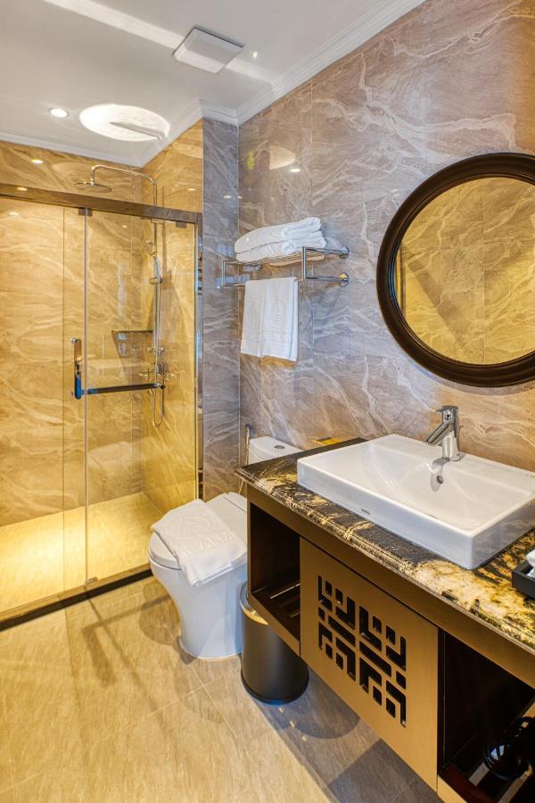 הלונג The Almin Hotel מראה חיצוני תמונה