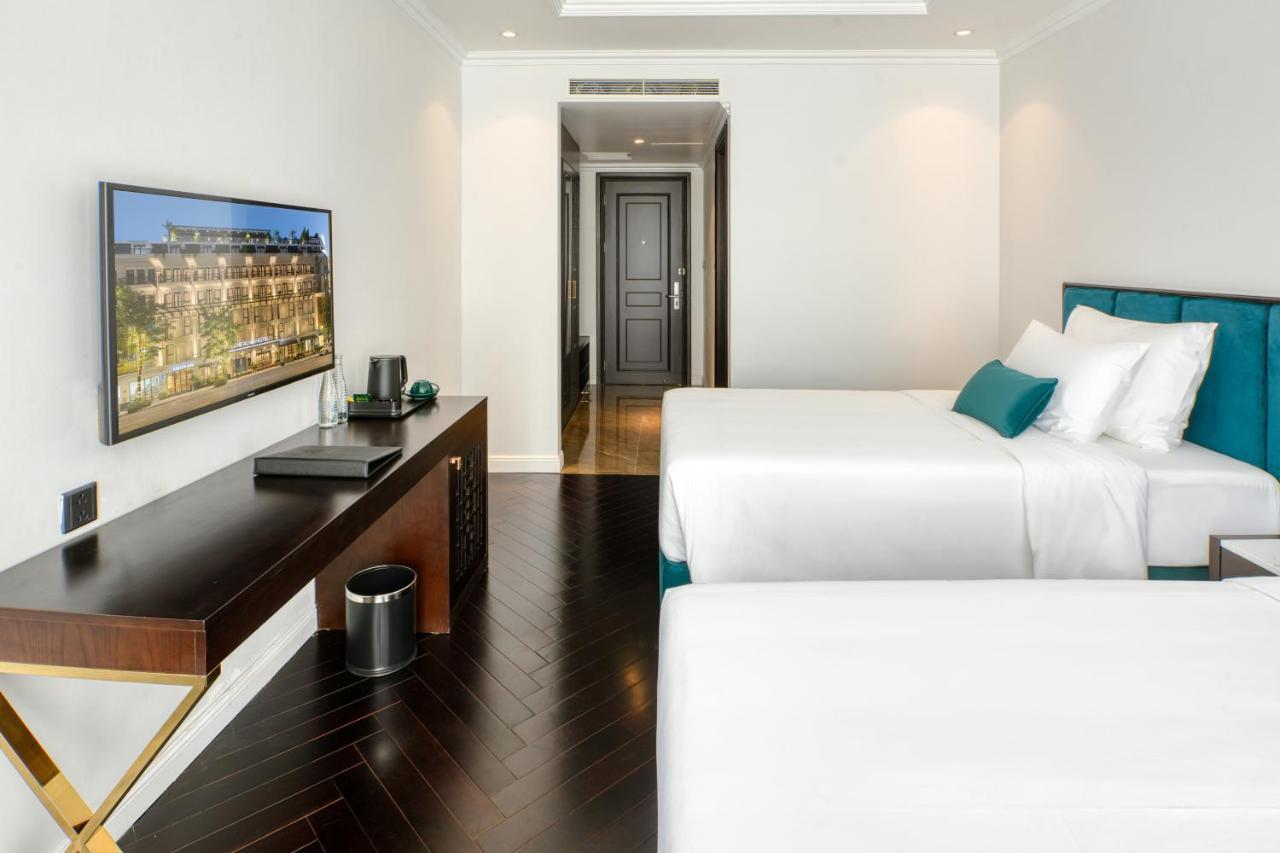 הלונג The Almin Hotel מראה חיצוני תמונה