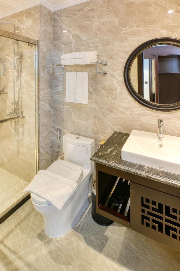 הלונג The Almin Hotel מראה חיצוני תמונה