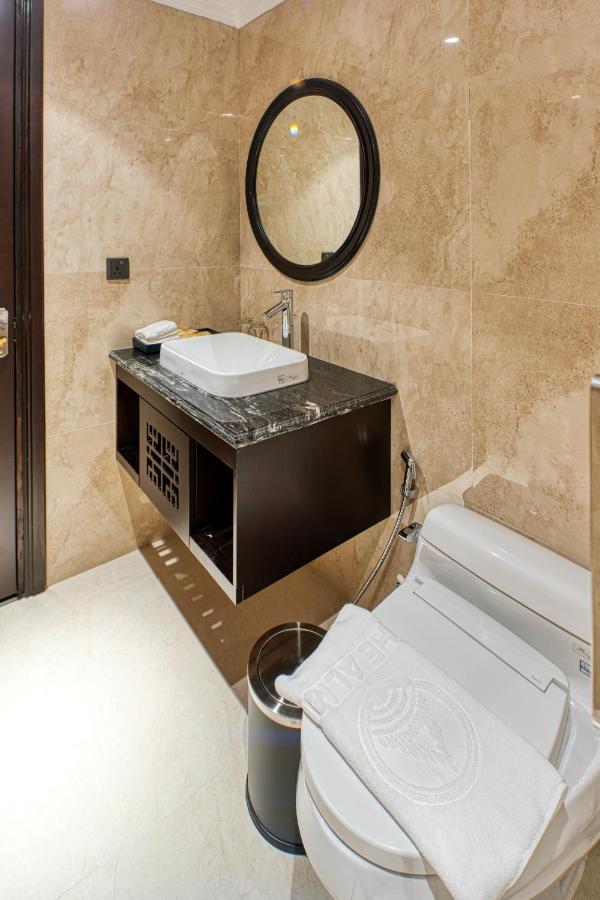 הלונג The Almin Hotel מראה חיצוני תמונה