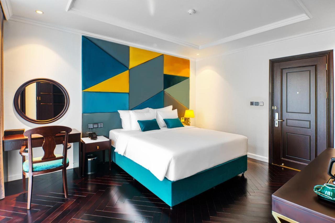 הלונג The Almin Hotel מראה חיצוני תמונה